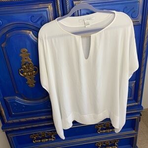 Diane von Furstenberg DVF White Flowy Blouse Small